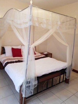 Double Room - Private Room (Nairobi)