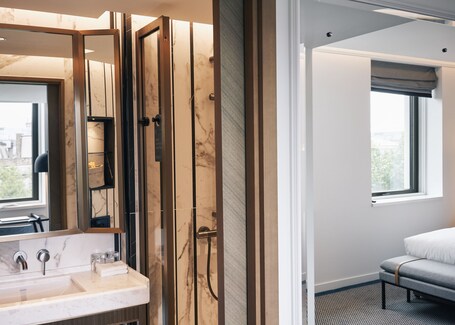 Page8, Page Hotels - view 2