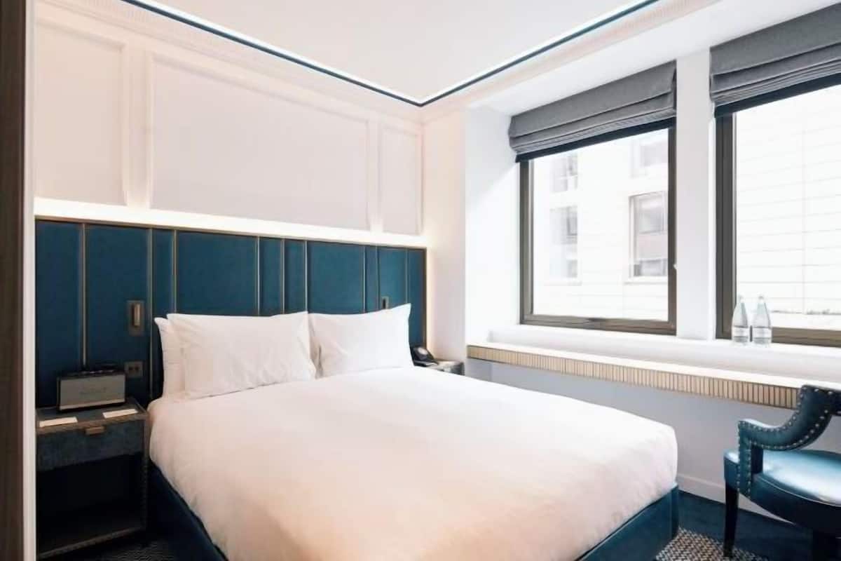 Hypo-allergenic bedding available, minibar (some free items)