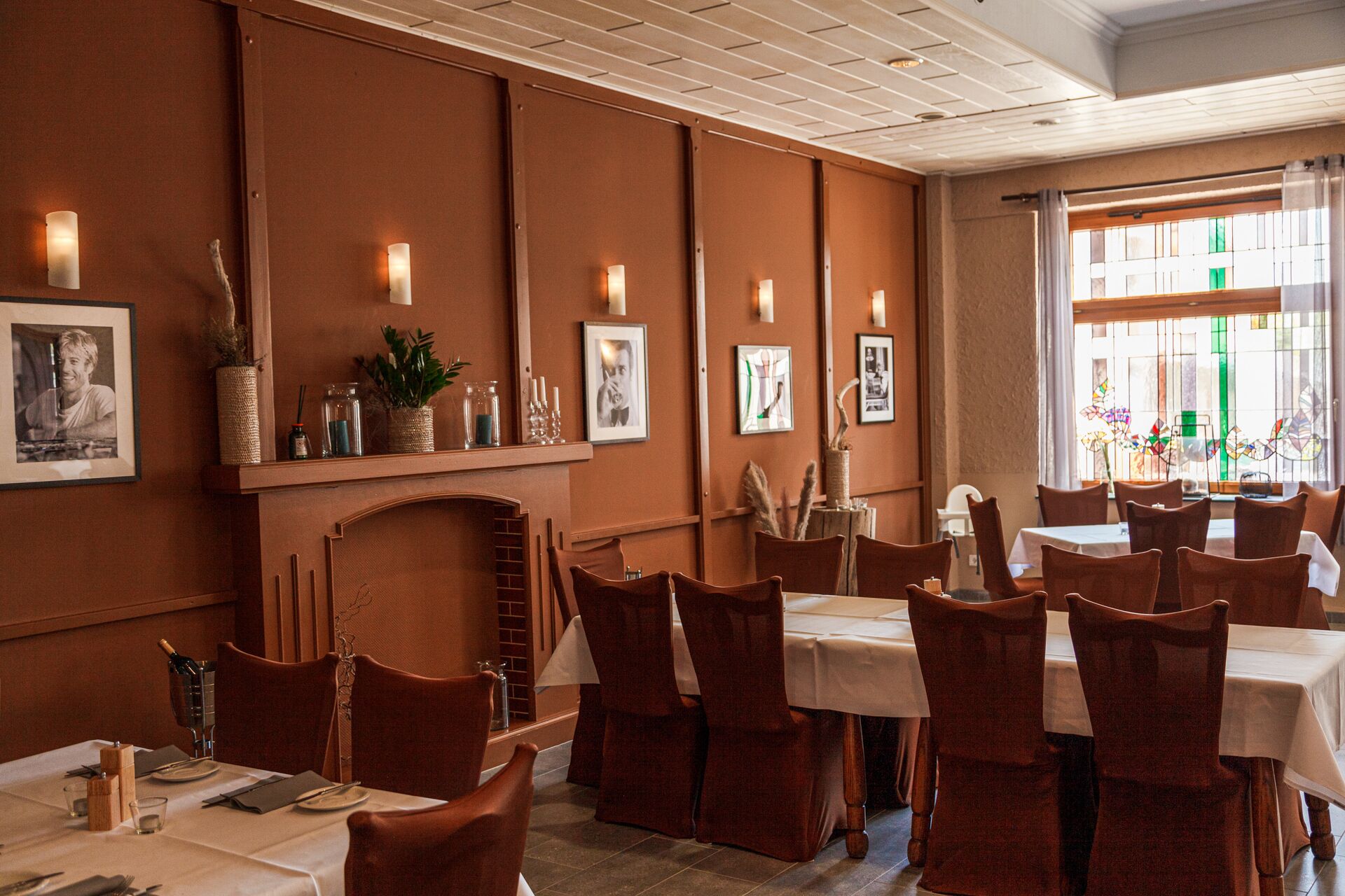 free daily full breakfast