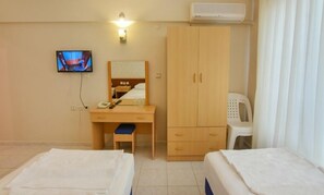 Classic Double or Twin Room | Desk, blackout drapes, soundproofing, rollaway beds - Efsanem Hotel (Ayvalik)