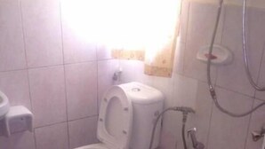 Unclassified image, 5 of 16, button - Nuel Residence entebbe (Entebbe)