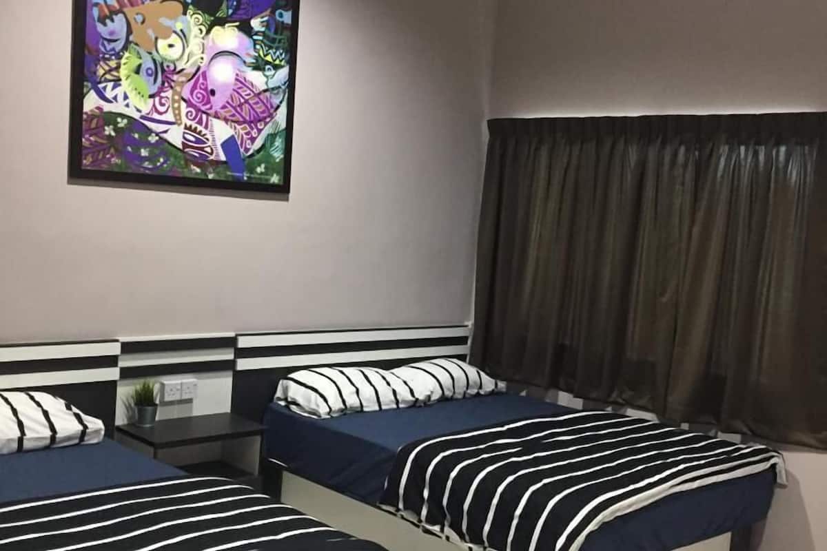 經濟單棟房屋, 4 間臥室