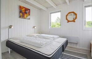 1 bedroom, free WiFi