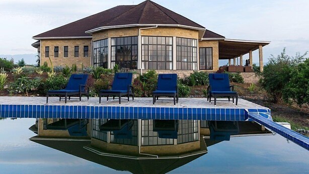 Unclassified image, 1 of 34, button - Elephant Plains Lodge (Kasese)