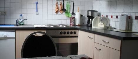 公寓 (1) | 私人厨房 | 冰箱、烤箱、炉灶、茶具/咖啡用具