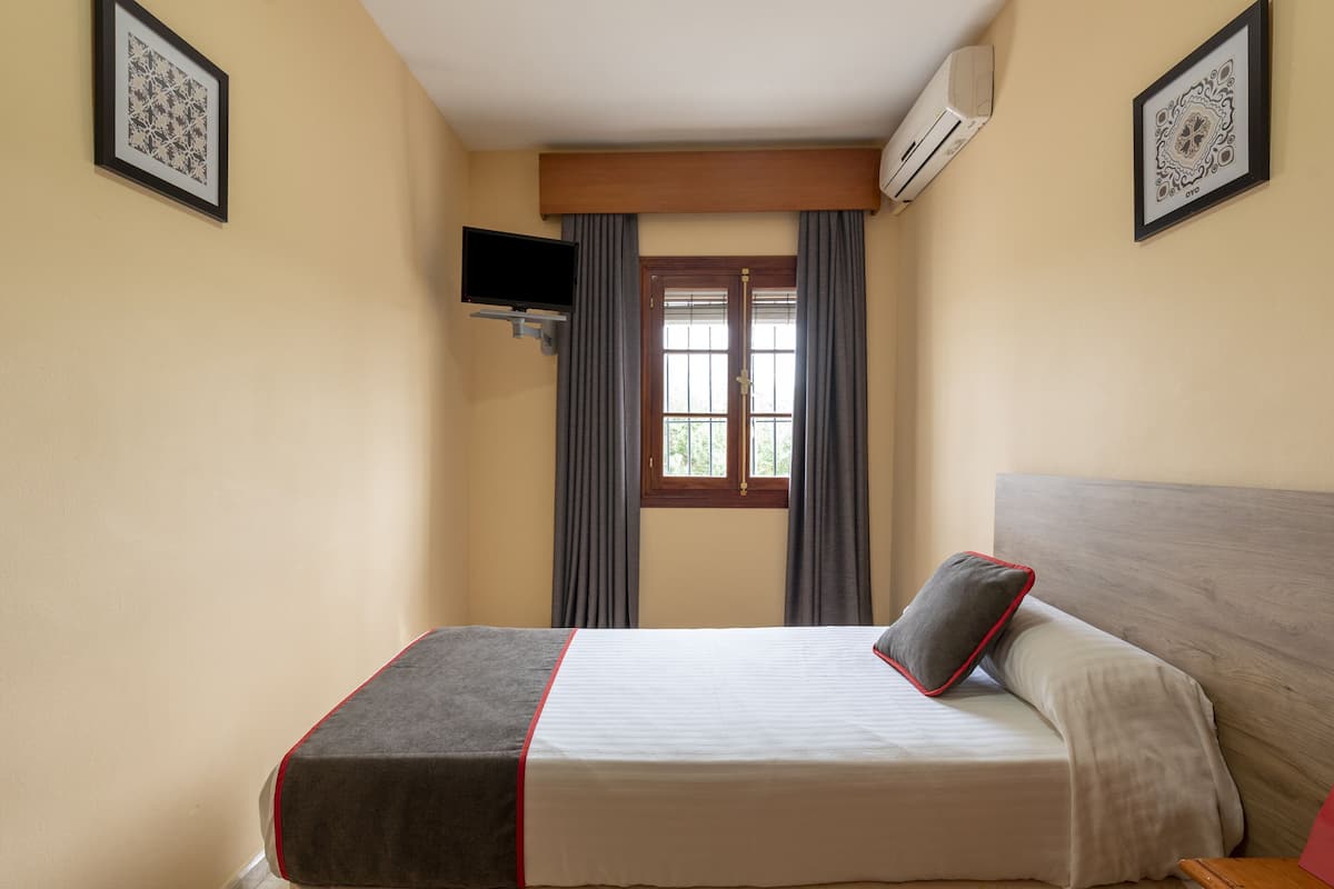 Habitación individual | Wifi gratis y ropa de cama