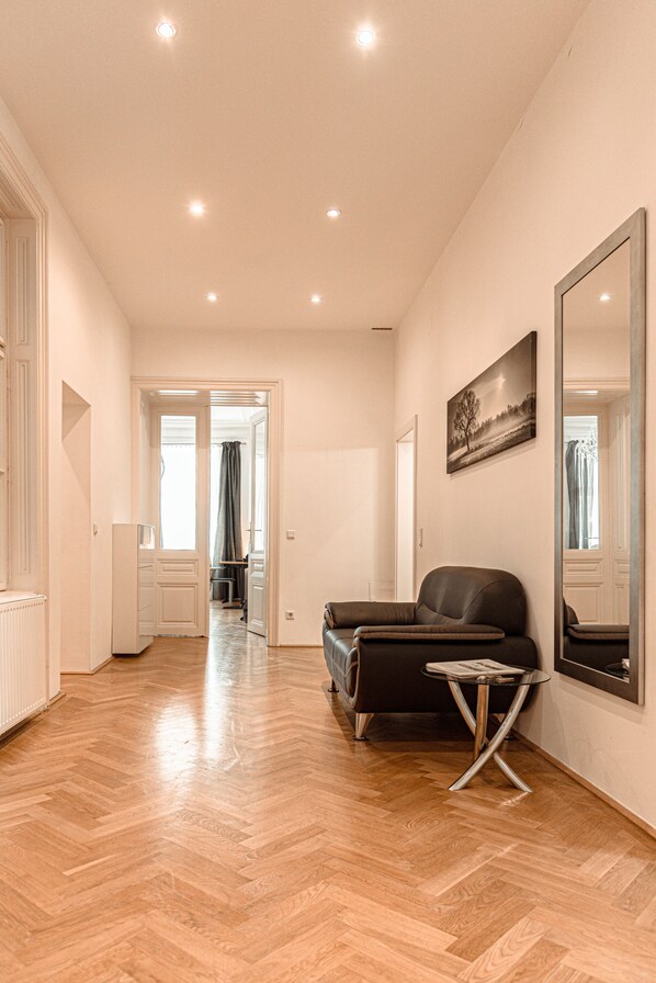 Apartment (incl. cleaning Fee 80 EUR) | Wohnbereich | Flachbildfernseher