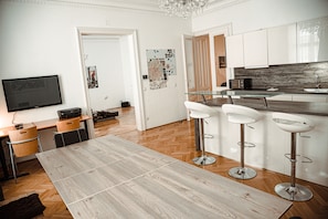 Appartement (incl. cleaning Fee 80 EUR) | Dineren in de kamer