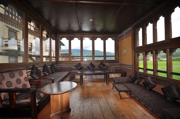 Lobby sitting area