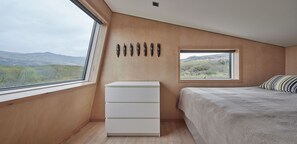 2 habitaciones, escritorio, wifi y ropa de cama