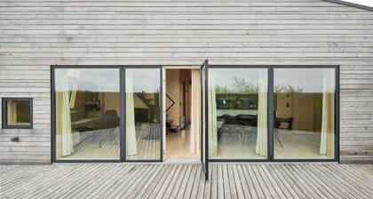 Tranquility, Wilderness, Scenery - Cottage in West Iceland.