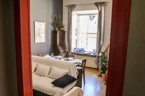 Classic Apartment | Living area | 47-inch Smart TV with cable channels, TV - Old Town Folk Apartment (Warsaw)