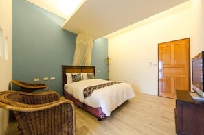 Double Room | Rollaway beds, free WiFi, bed sheets - Chun Yuan Homestay (Hengchun)