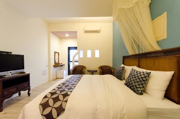 Double Room | Rollaway beds, free WiFi, bed sheets - Chun Yuan Homestay (Hengchun)