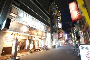 Exterior - World Inn Taisho (Osaka)