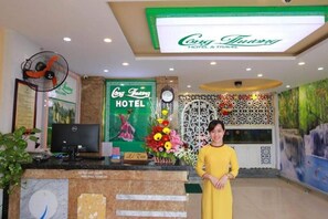 Reception - Cong Thuong Hotel (Da Nang)