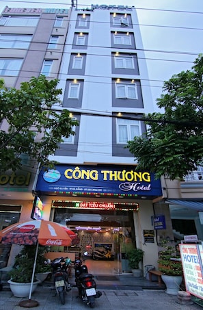 Exterior - Cong Thuong Hotel (Da Nang)