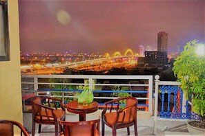 Rooftop terrace - Cong Thuong Hotel (Da Nang)