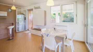 Villa, 3 Bedrooms | Living area