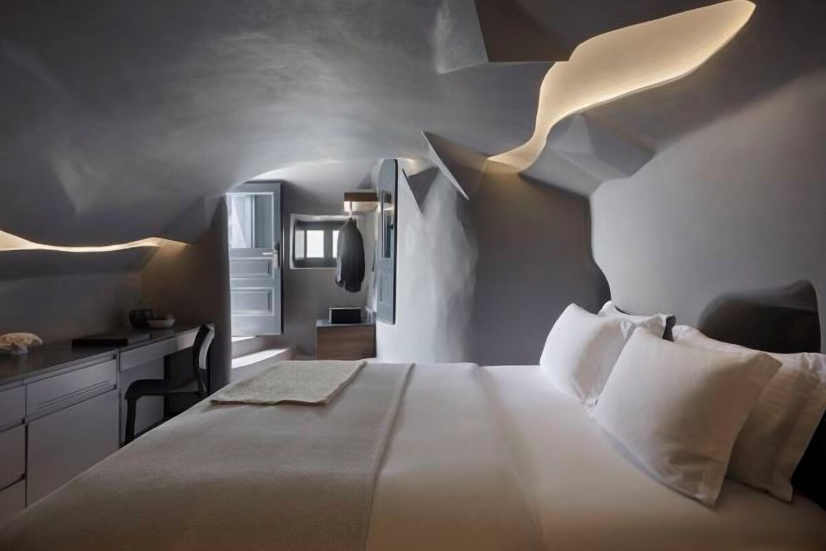 Literie de qualité supérieure, surmatelas, minibar