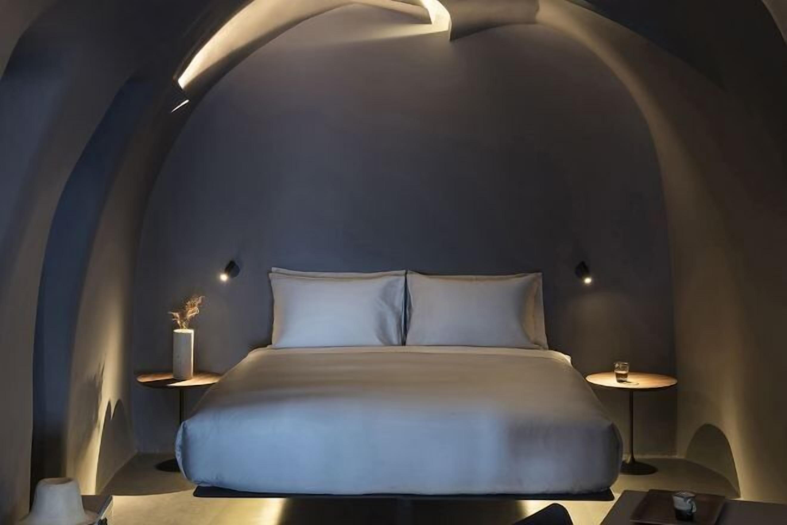 Ropa de cama de alta calidad, colchones con acolchado adicional, minibar
