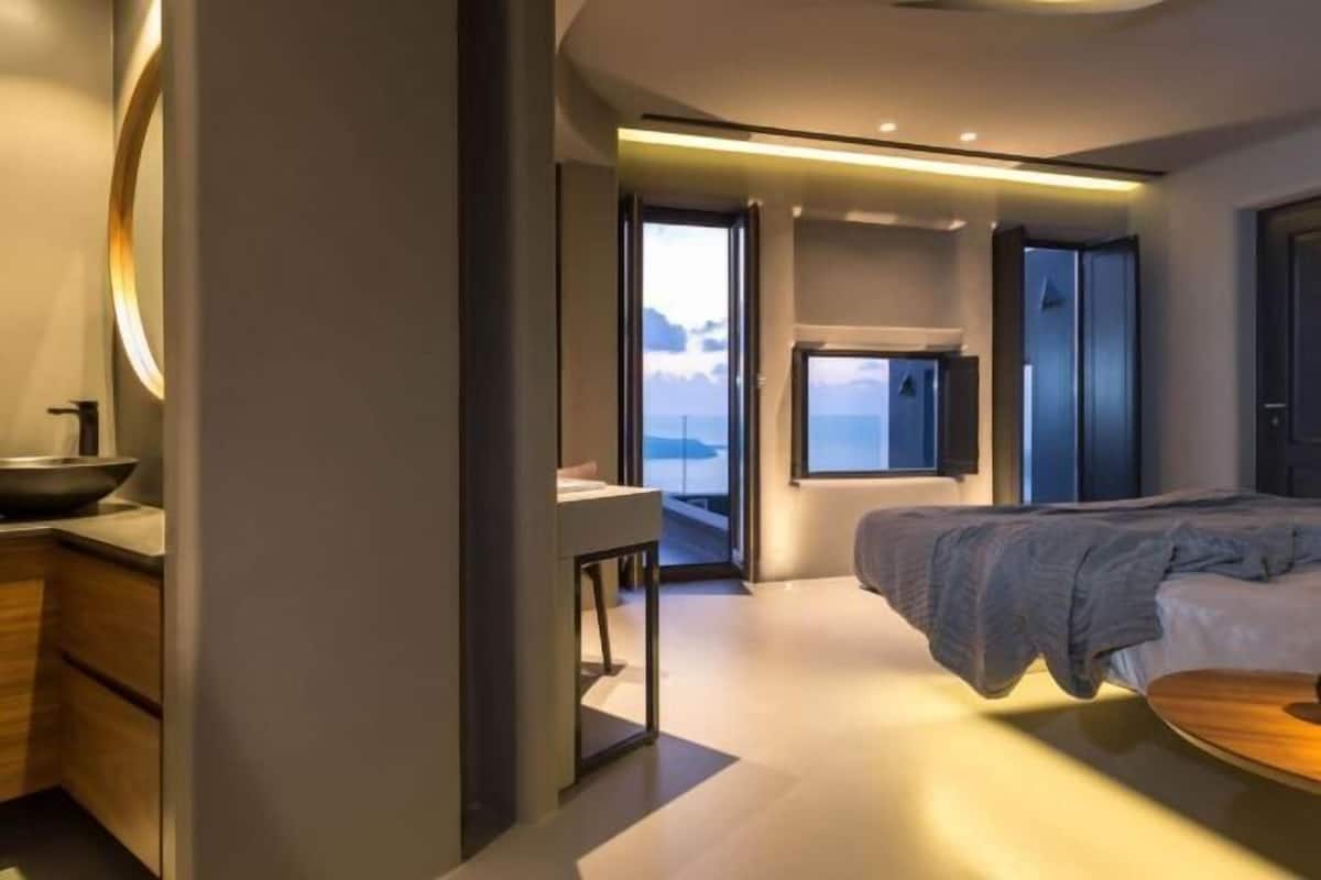 Premium-sengetøj, senge med topmadrasser, minibar, pengeskab på værelset