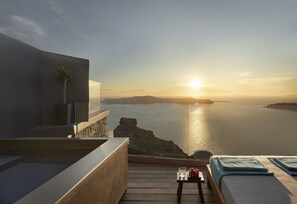 Jetted bathtub - Kivotos Santorini - Preferred Hotels & Resorts (Santorini)