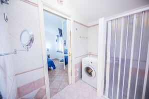 Studio | Badezimmer