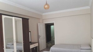 Apartment, 2 Bedrooms | 2 bedrooms, desk, WiFi (free) - Kumsal Pansiyon (Sinop)