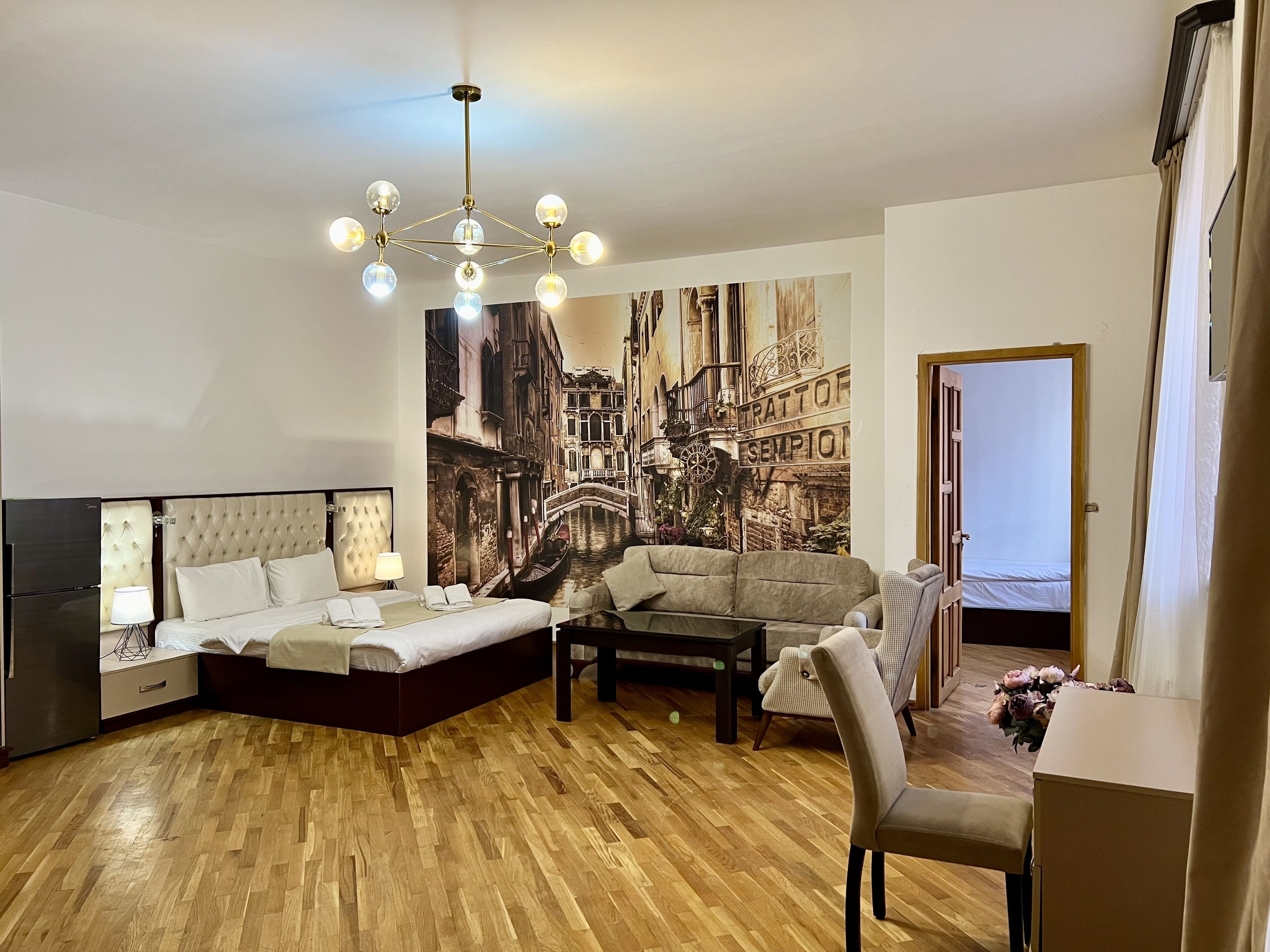 Departamento Confort | Ropa de cama de alta calidad, escritorio y insonorización 