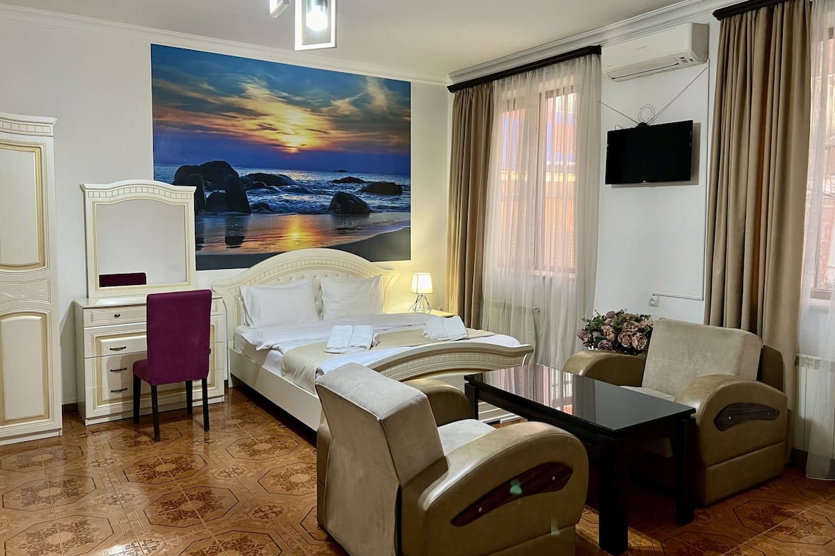 Premium bedding, desk, soundproofing, iron/ironing board