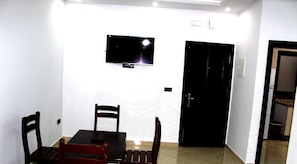 Comfort Apartment | In-room dining