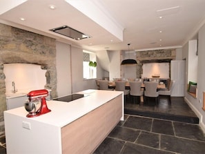 Nanplough Country House | Private kitchen | Fridge, microwave, oven, electric kettle - Nanplough Country House and Cottages (Helston)