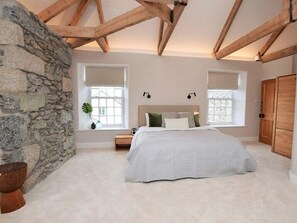 Nanplough Country House