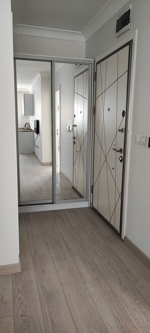 Family Apartment | Desk, laptop workspace, free WiFi - Sunset Apart (Istanbul)