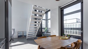 Apartment | In-room dining - WeHost Kapteeni Sundmanin katu 3 (Helsinki)