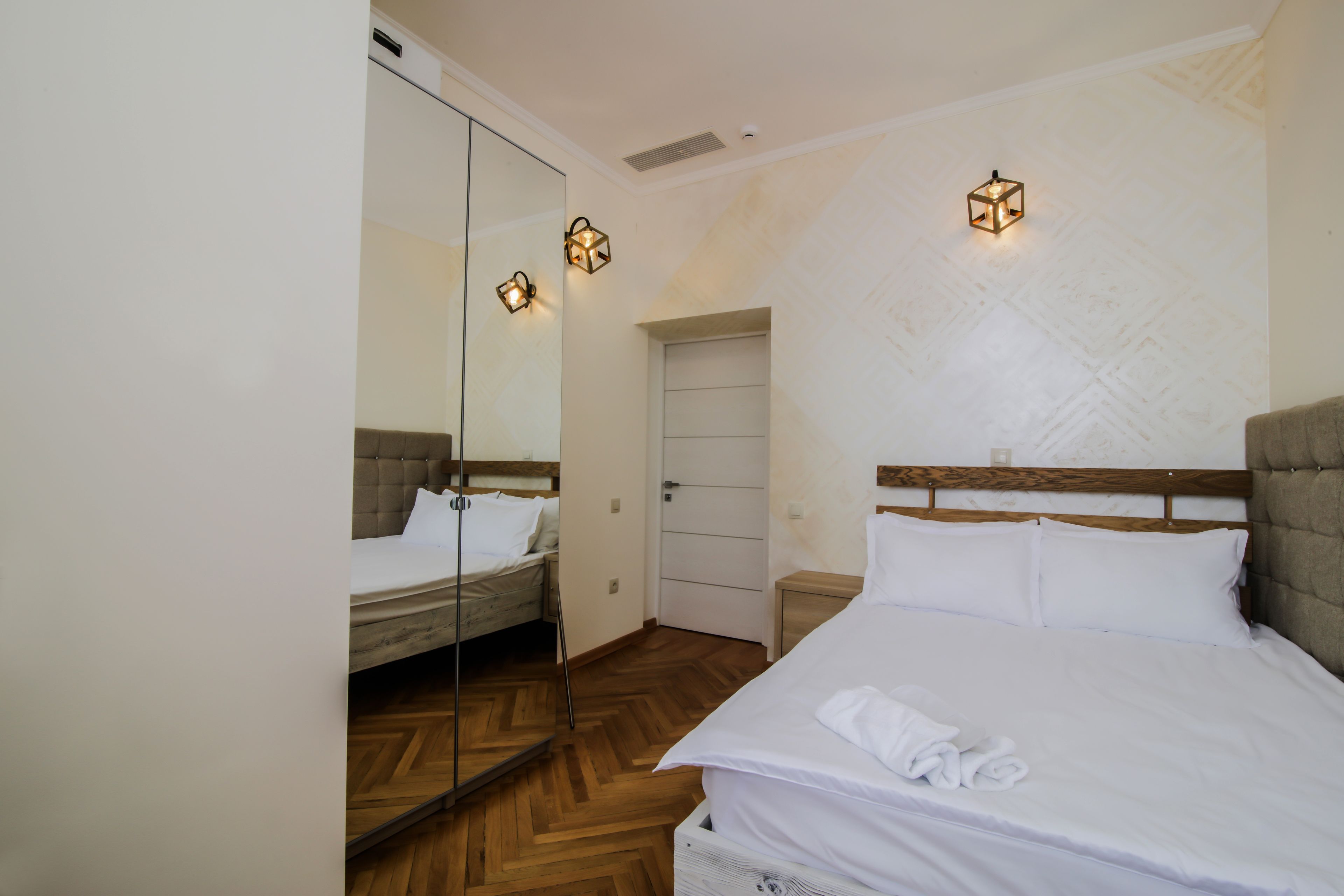 Classic Double Room | Soundproofing, iron/ironing board, rollaway beds, free WiFi