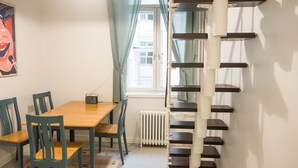 Unclassified image, 4 of 21, button - WeHost Meritullinkatu 13 (Helsinki)