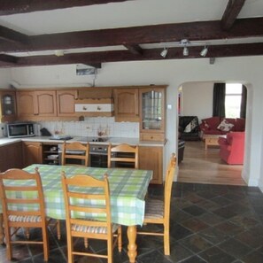 House, 5 Bedrooms (Sleeps up to 32) | Private kitchen | Fridge, microwave, oven, stovetop - Adventure Tours Ni (Strabane)
