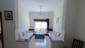 Unclassified image, 2 of 18, button - Residencia Anouar (Tetouan)