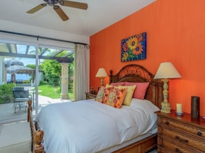 4 habitaciones, tabla de planchar con plancha, internet y ropa de cama