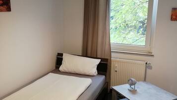 Basic Apartment | Bed sheets