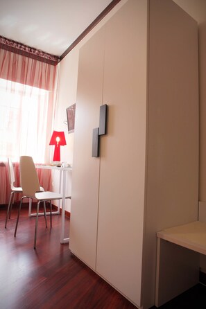 Elite Room (Rebecca)
