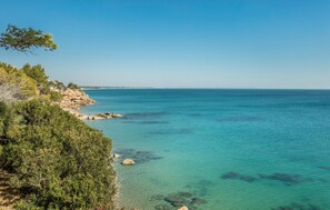 Beach nearby, fishing - Beach front home in Miami Platja (Miami Platja)