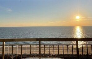 Property grounds - Beach Front with Amazing Views from Oceanside & Bayside (Ocean City)
