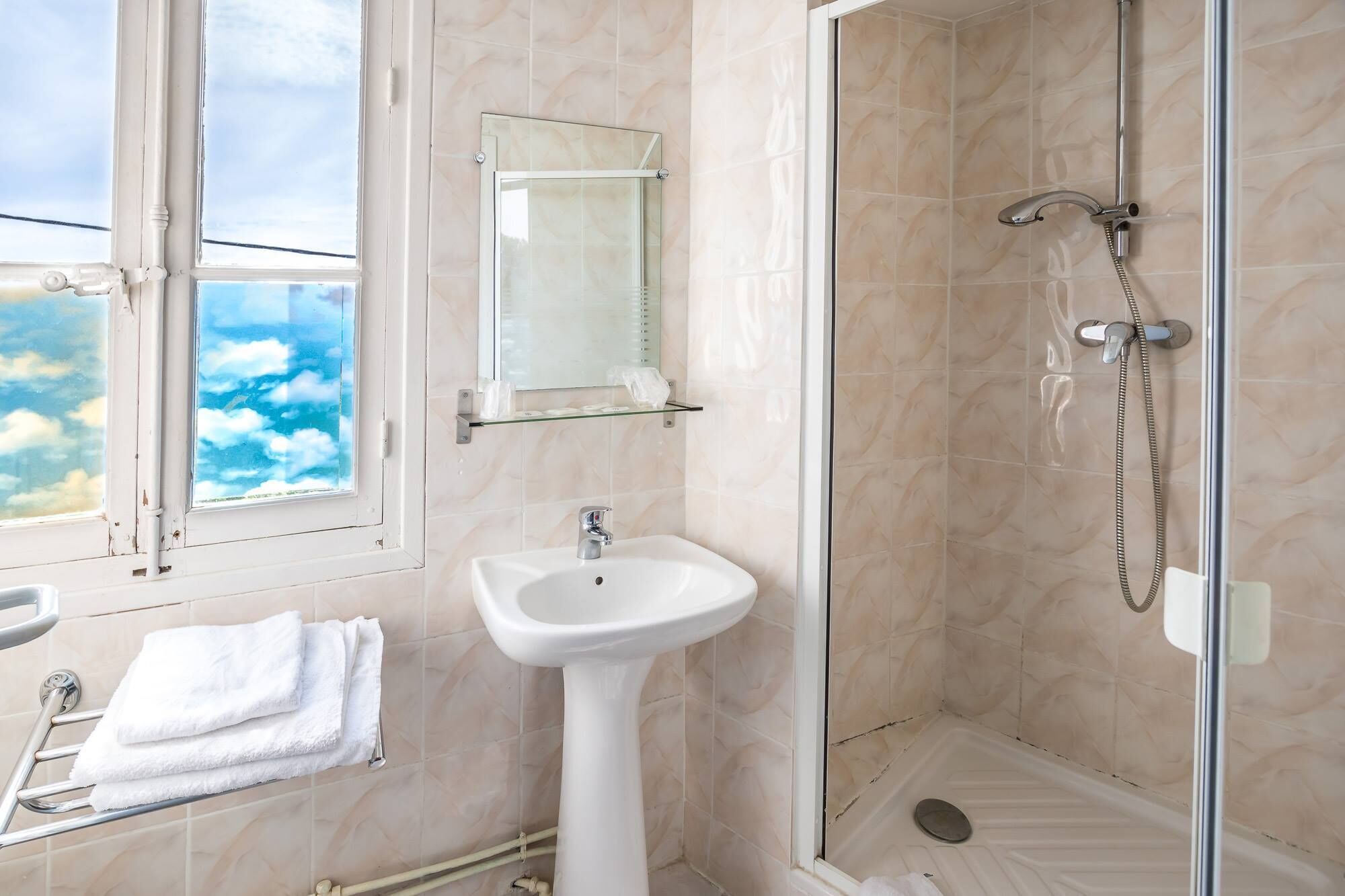 Appartement, privébadkamer | Badkamer