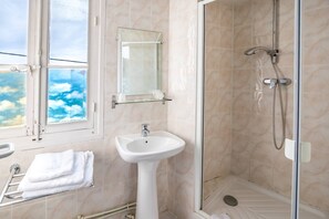 Bathroom - Hôtel Des Moulins (Allauch)