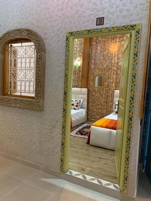 Twin Room, 2 Single Beds