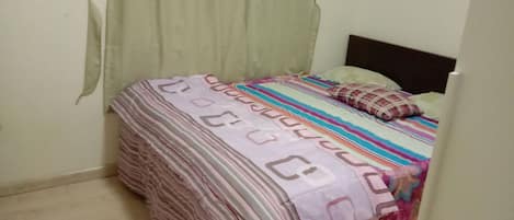 2 bedrooms, Internet, bed sheets